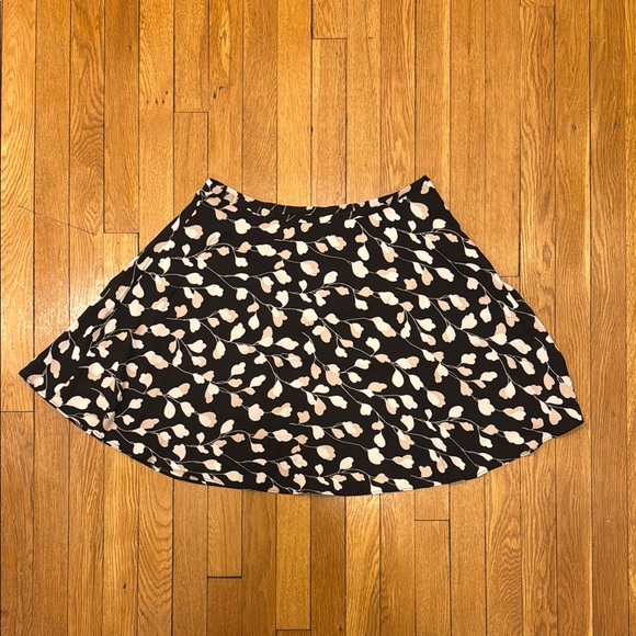Loft - Black and White Skater Mini Skirt with Cherry Blossom Design - Picture 6 of 8